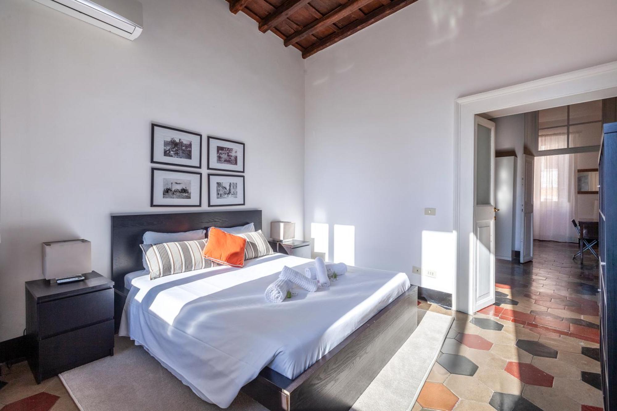 Spanish Steps Charming Apartment Рим Екстериор снимка